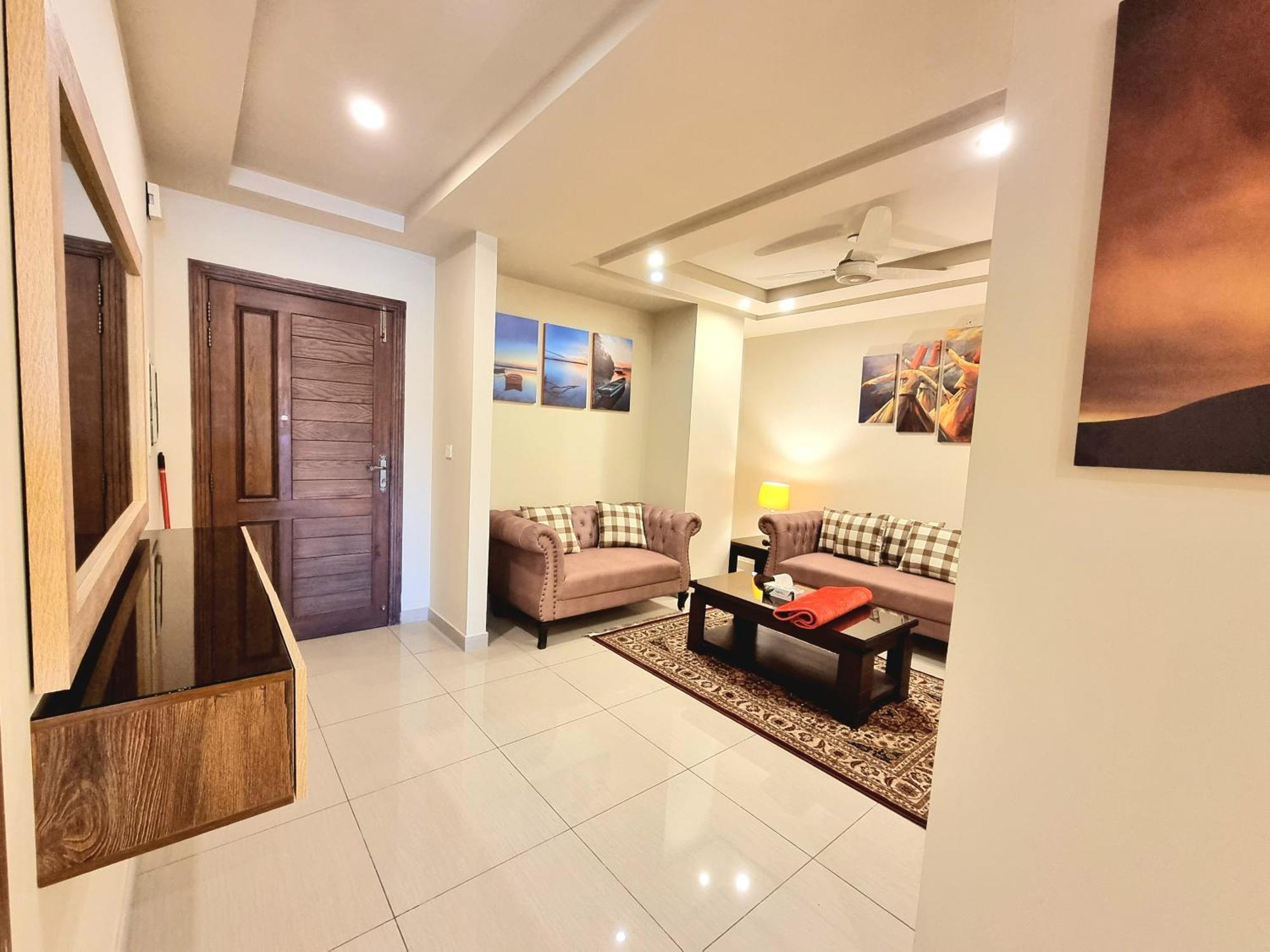 Executive 3 Bedrooms Apartment In Bahria Town 拉瓦尔品第 外观 照片